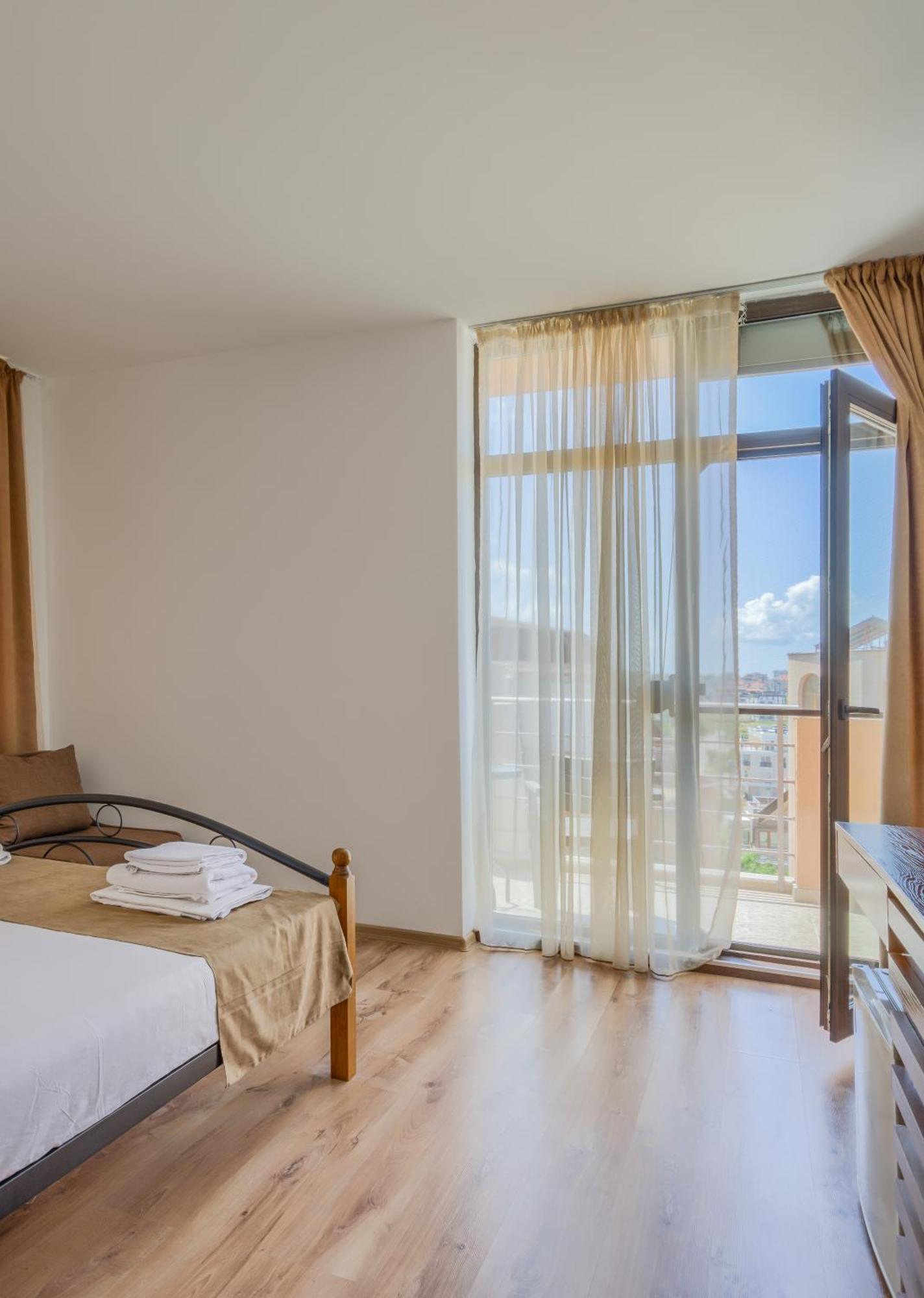 Hotel Odyssey Созополь Экстерьер фото
