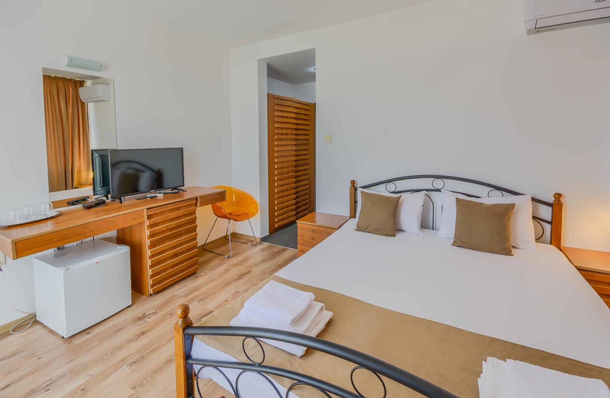 Hotel Odyssey Созополь Экстерьер фото